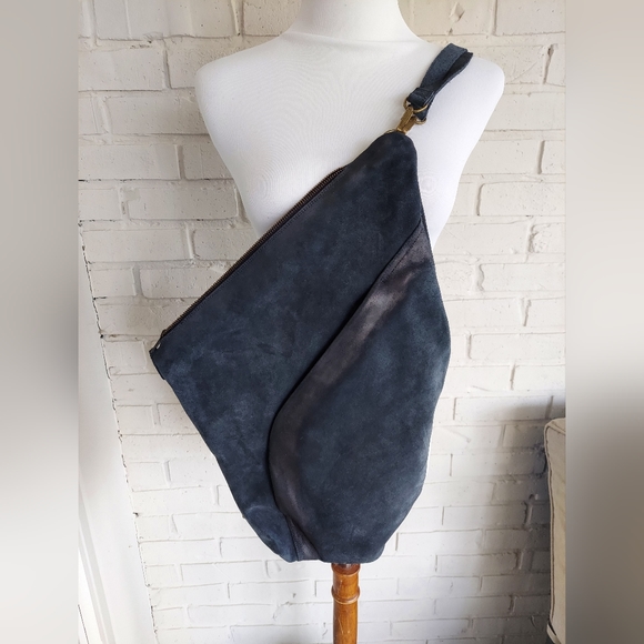 Free People Handbags - NWOT FREE PEOPLE Lexy convertible suede satchel Blue/Black